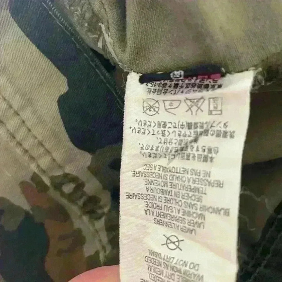 Genuine Vol Com Jeans Camo Jean jacket Size Small - Picture 6 of 13